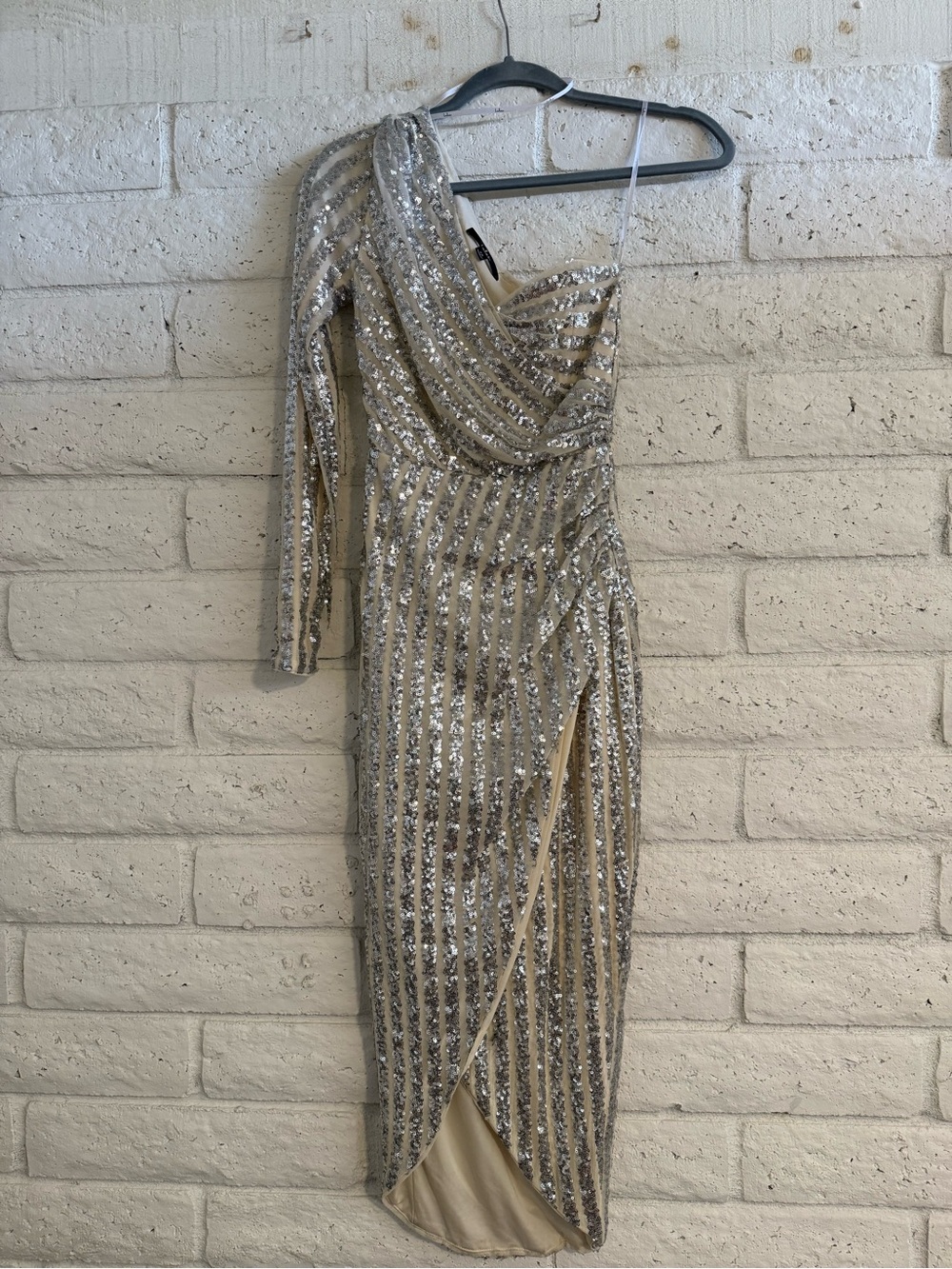 Lulu's Silver Sequin One-Shoulder Draped Midi Dress